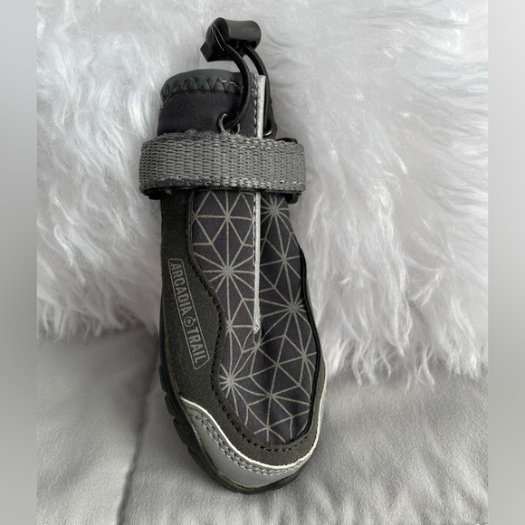 NWT Arcadia Trail Cold Weather Dog Boots Size Medium - Picture 8 of 14